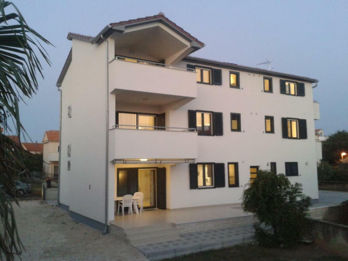 Breitling Apartments With Pool บีโอกราดนาโมรู ภายนอก รูปภาพ
